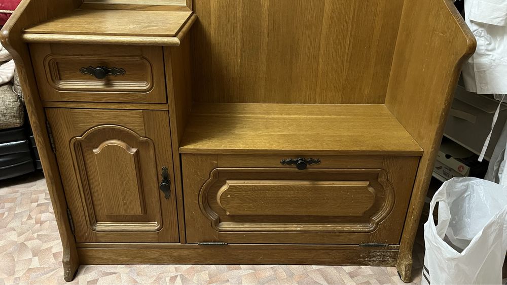 Шкаф в прихожую.