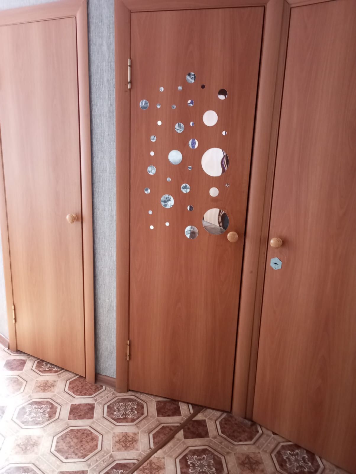 Квартиры в Аксу по суточно. Ночь от 5500. Сутки от 8000.