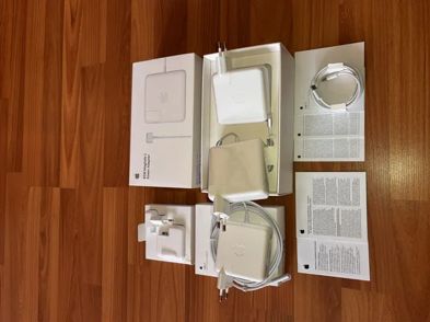 - к макбуку для Magsafe или от Type-c Зарядка, блок питания, шнур !