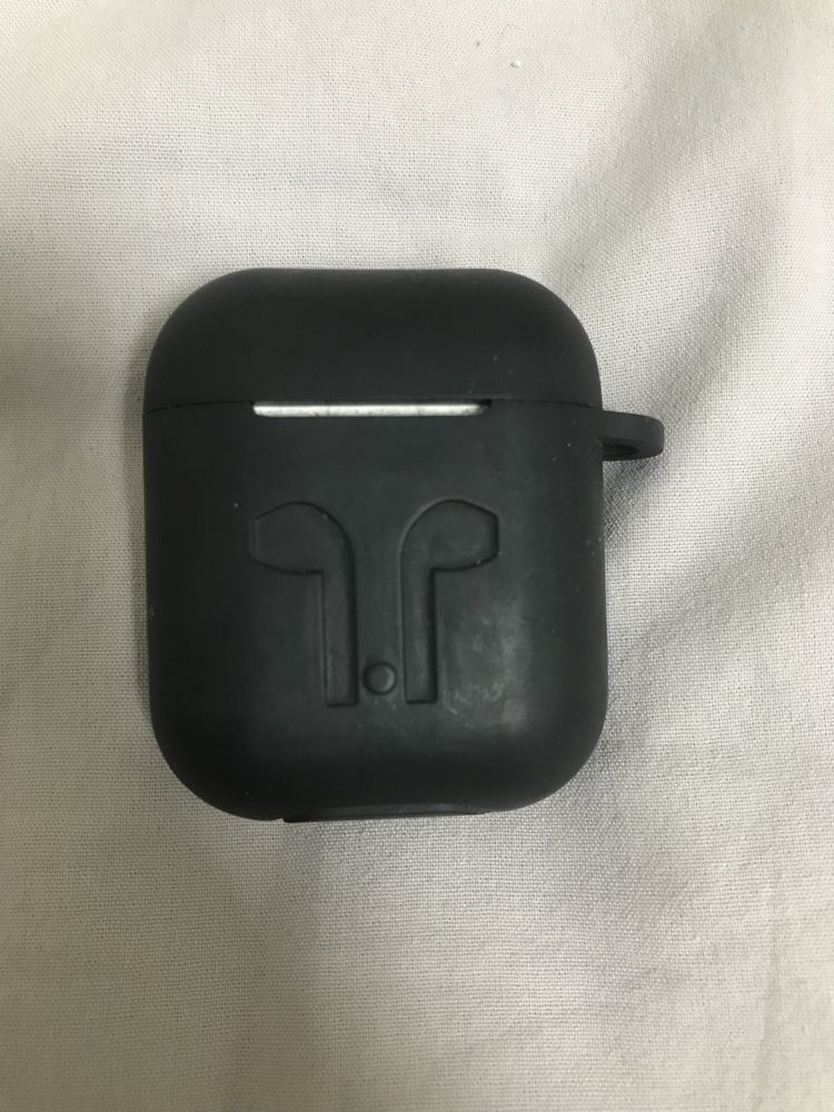 Продам Airpods