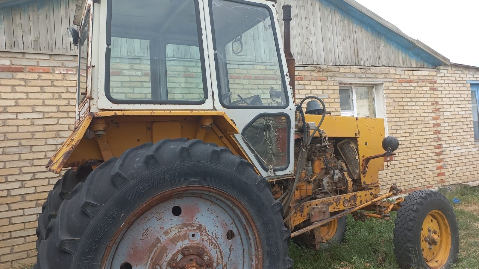 ЮМЗ трактор 80 сатылады