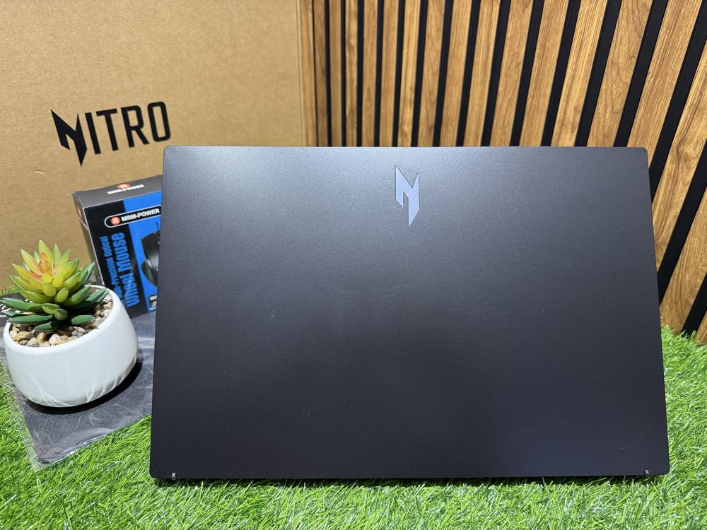 Игровой ноутбук Acer Nitro V15 AMD Ryzen7-7735HS/16/SSD1000GB/RTX4050/