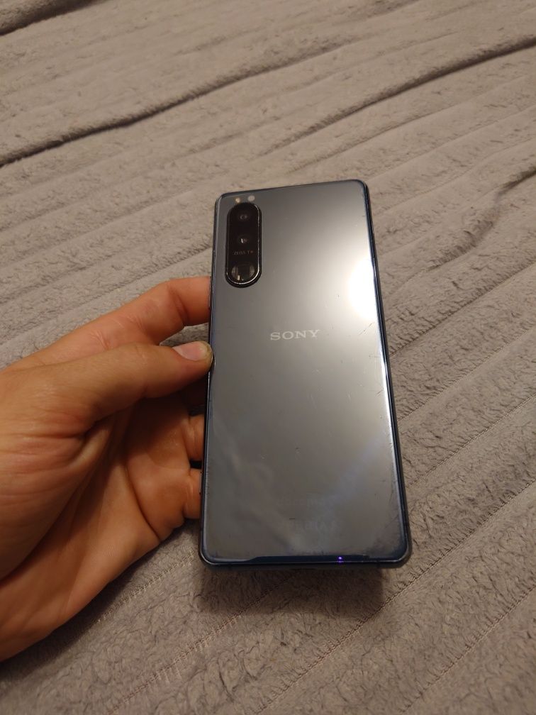 Sony Xperia 5 iii  8/128gb