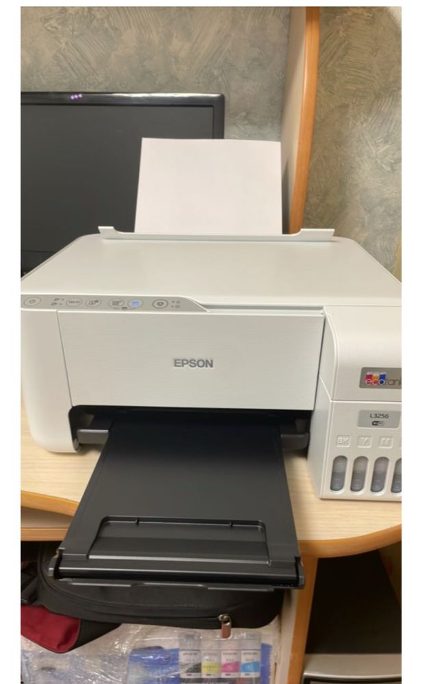 Продам принтер епсон epson 3250