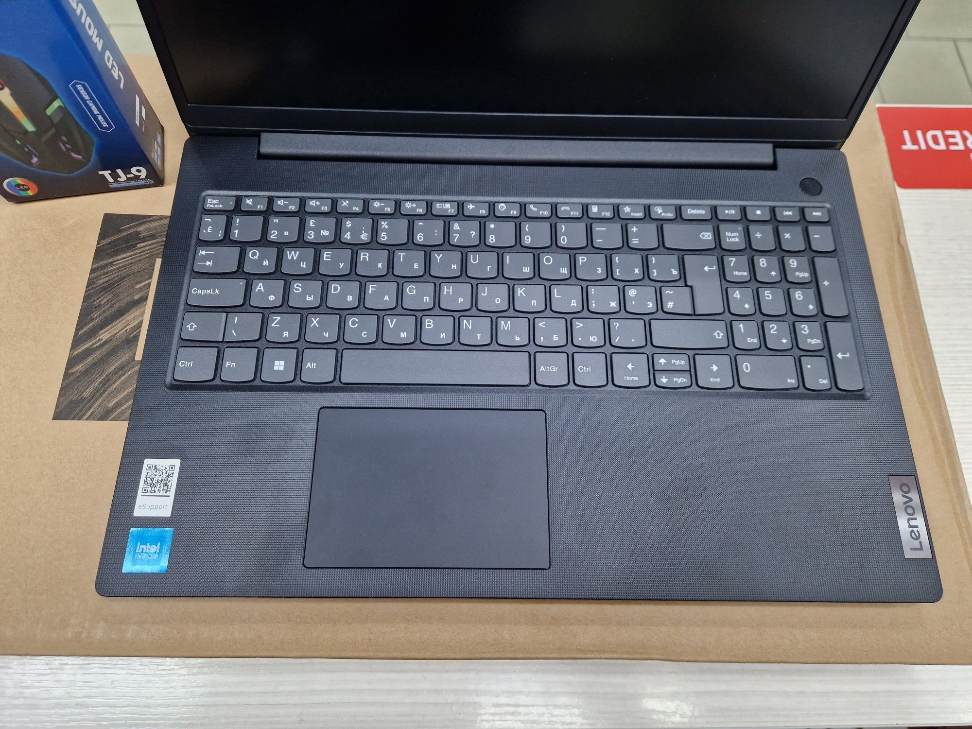 Новые Lenovo (4 Gb DDR4, 256 Gb SSD)