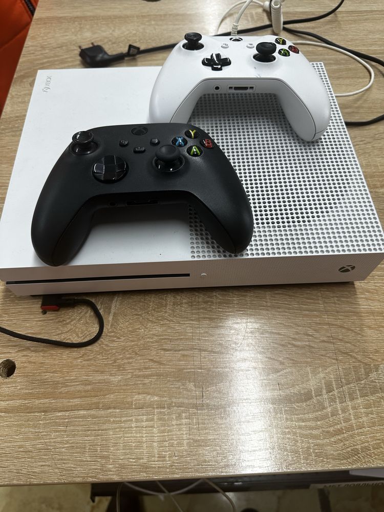 Xbox one s 1 tb!