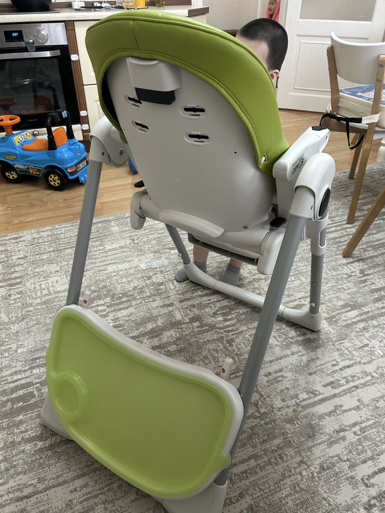 Кресло для кормления Peg Perego