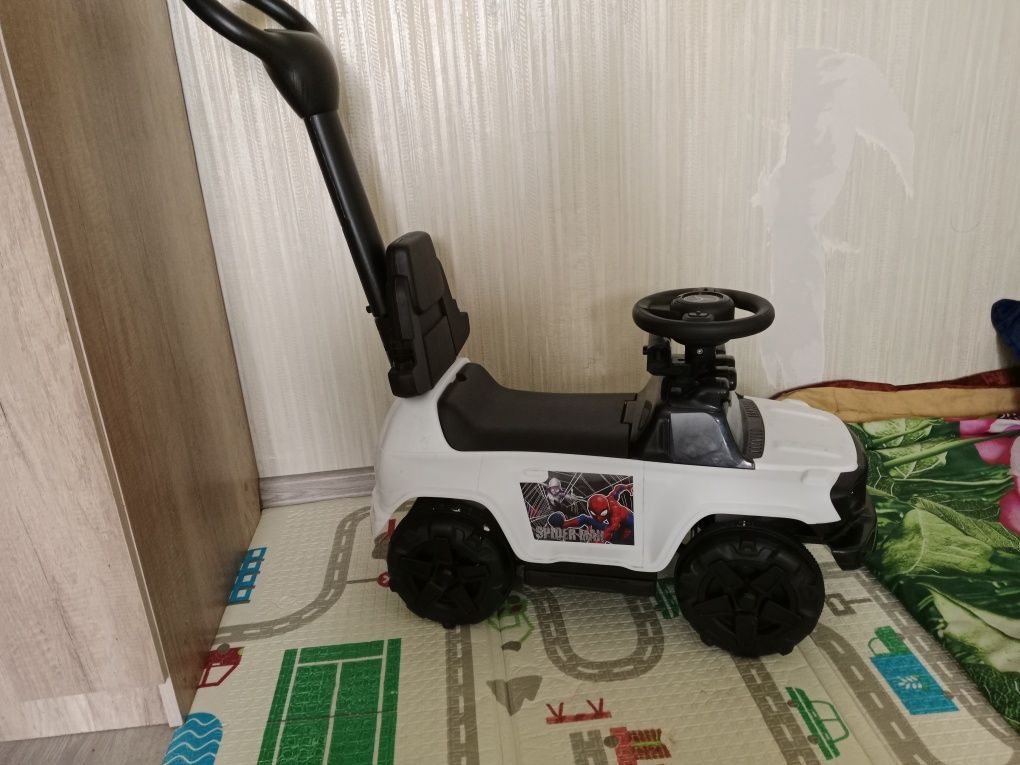 Продам талокар машинку детскую