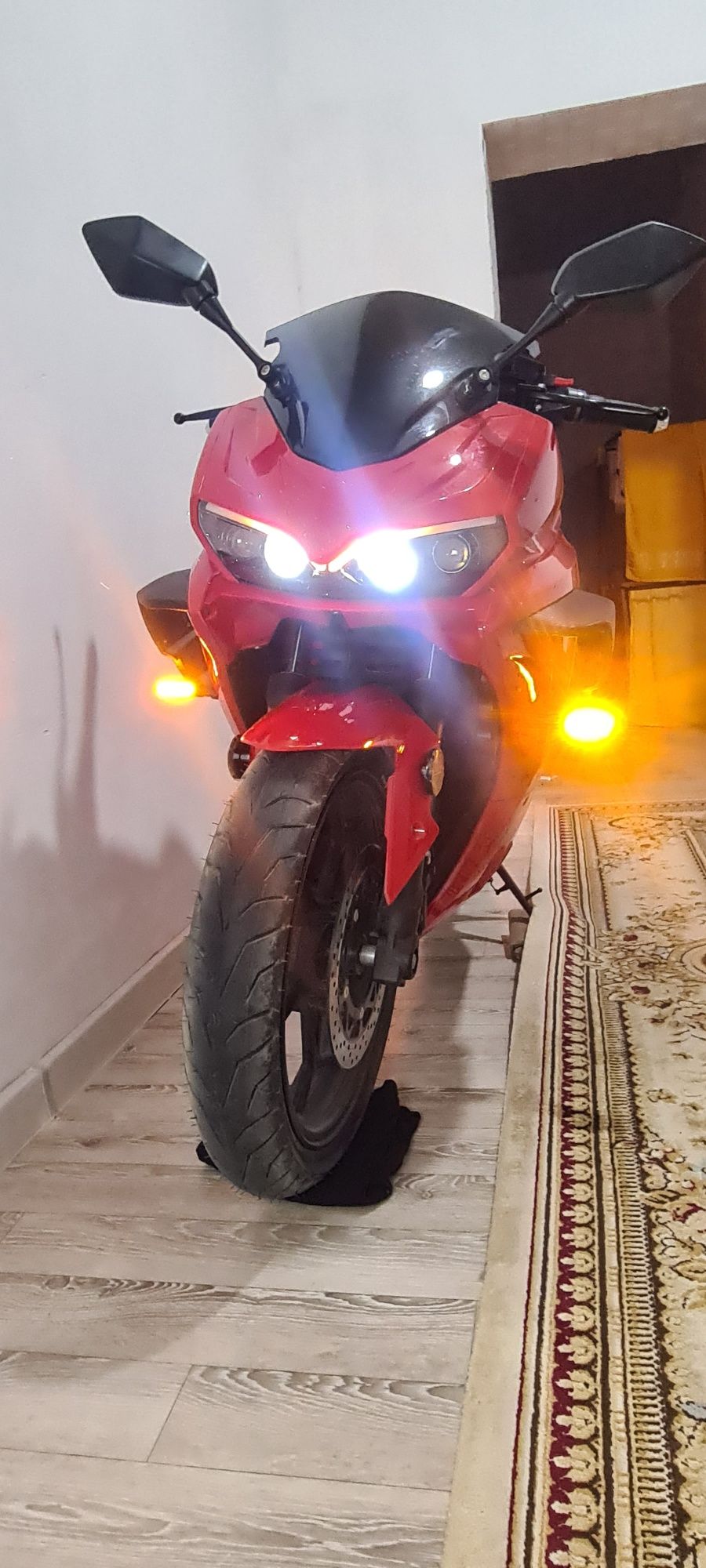 DUCATI  Panigale-S 5000w Новый Электромотоцикл 5000w