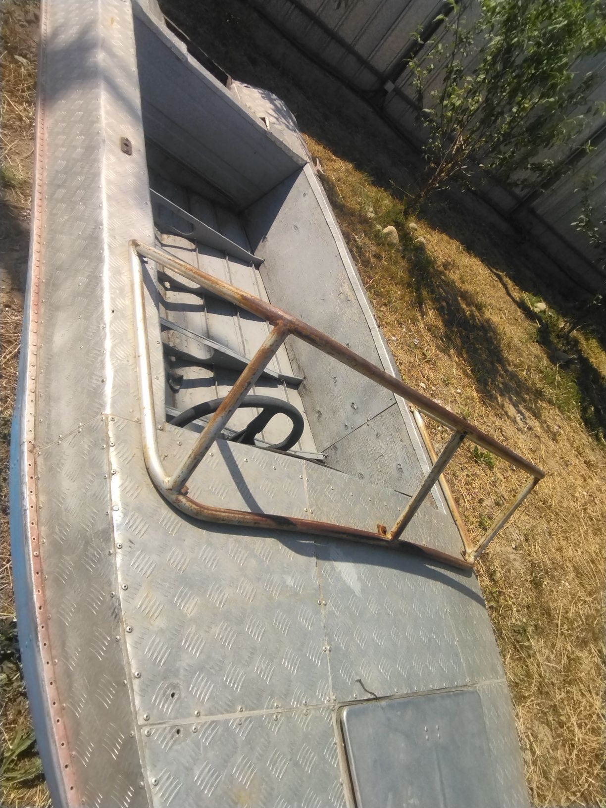 Лодка алюминиевая ,Обь М