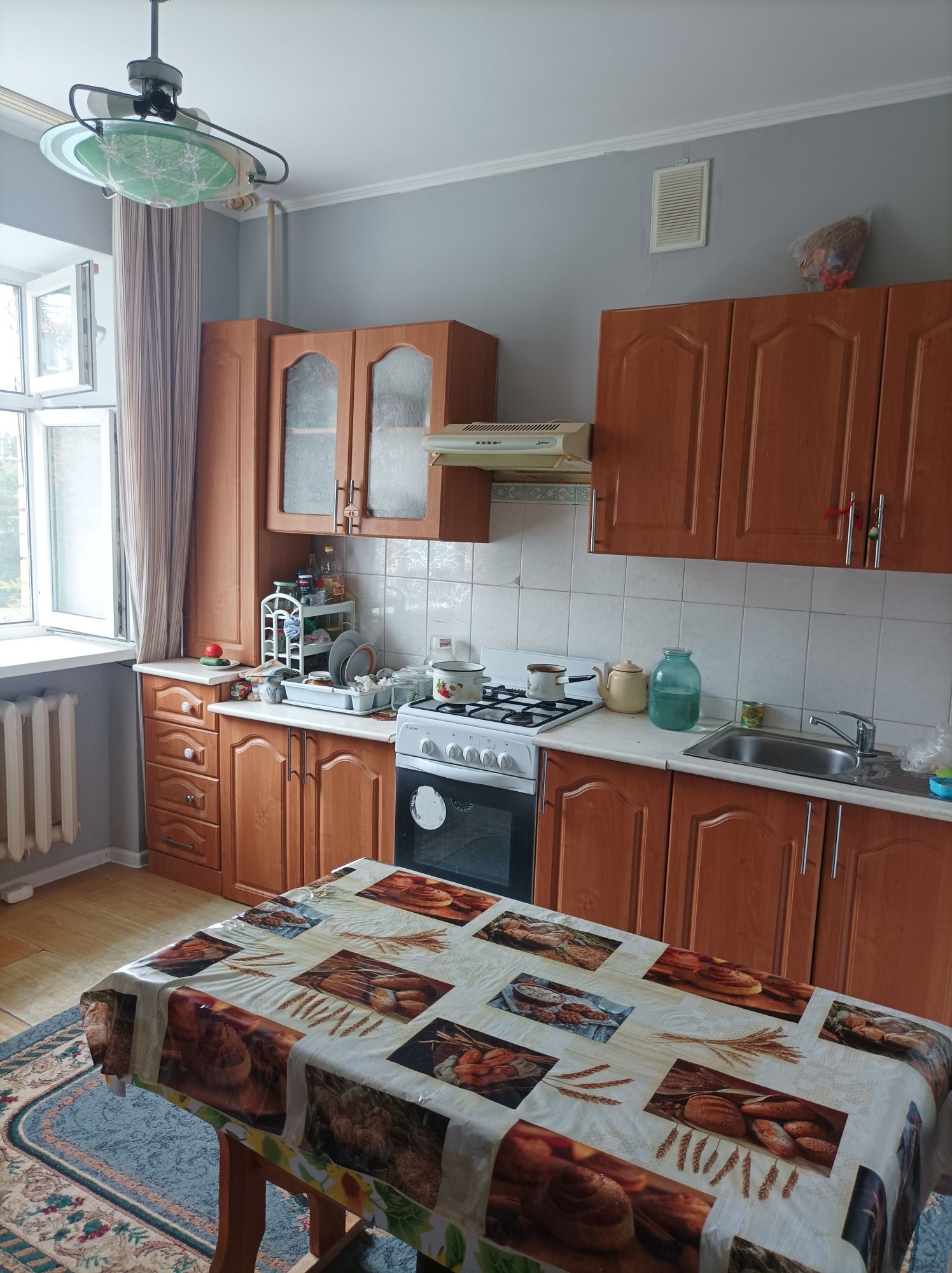 Недвижимость  продажа квартир