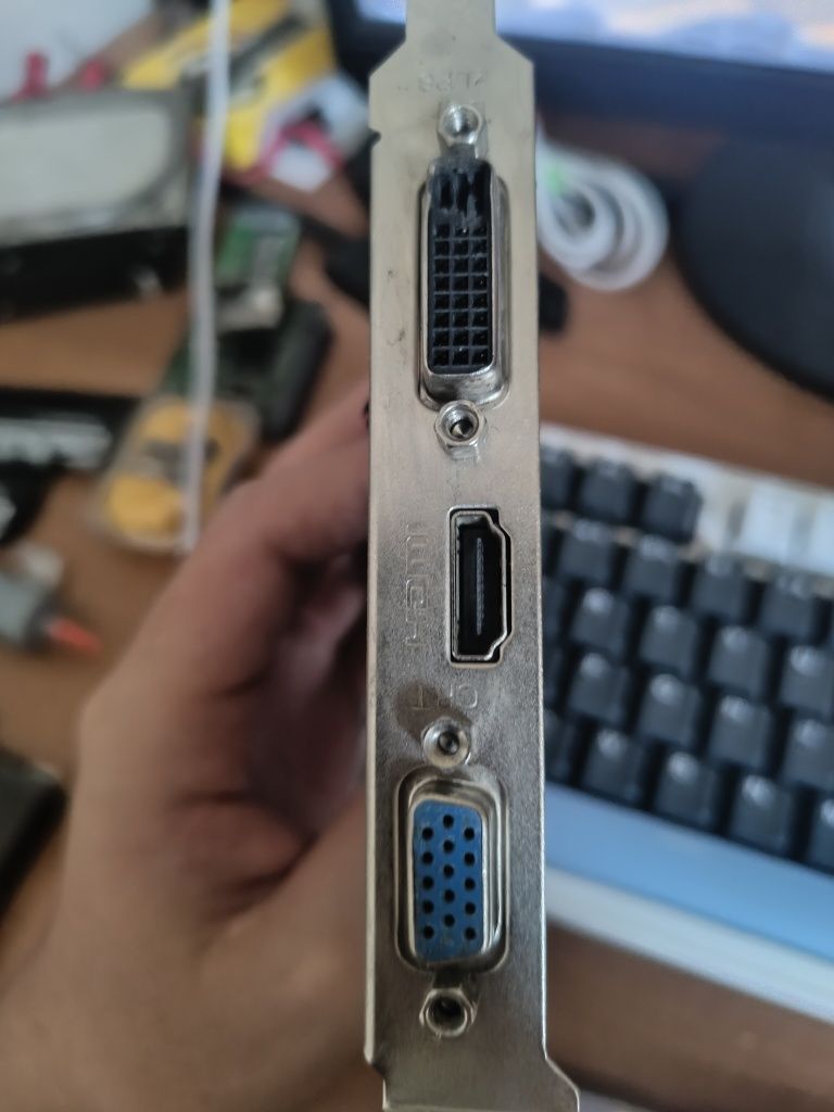 Видеокарта gt640