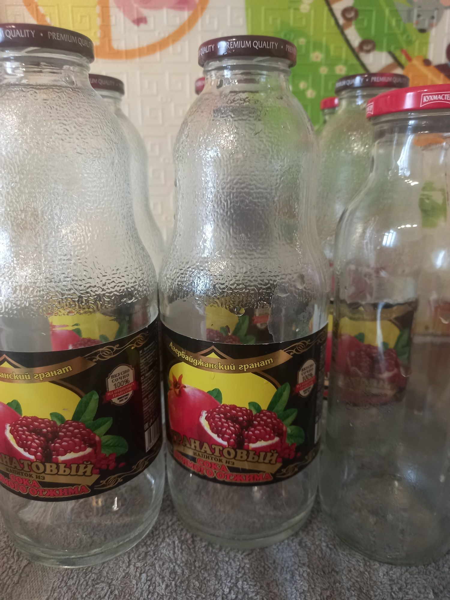 Продам вот такие бутылочки. Может кто- то пользуется