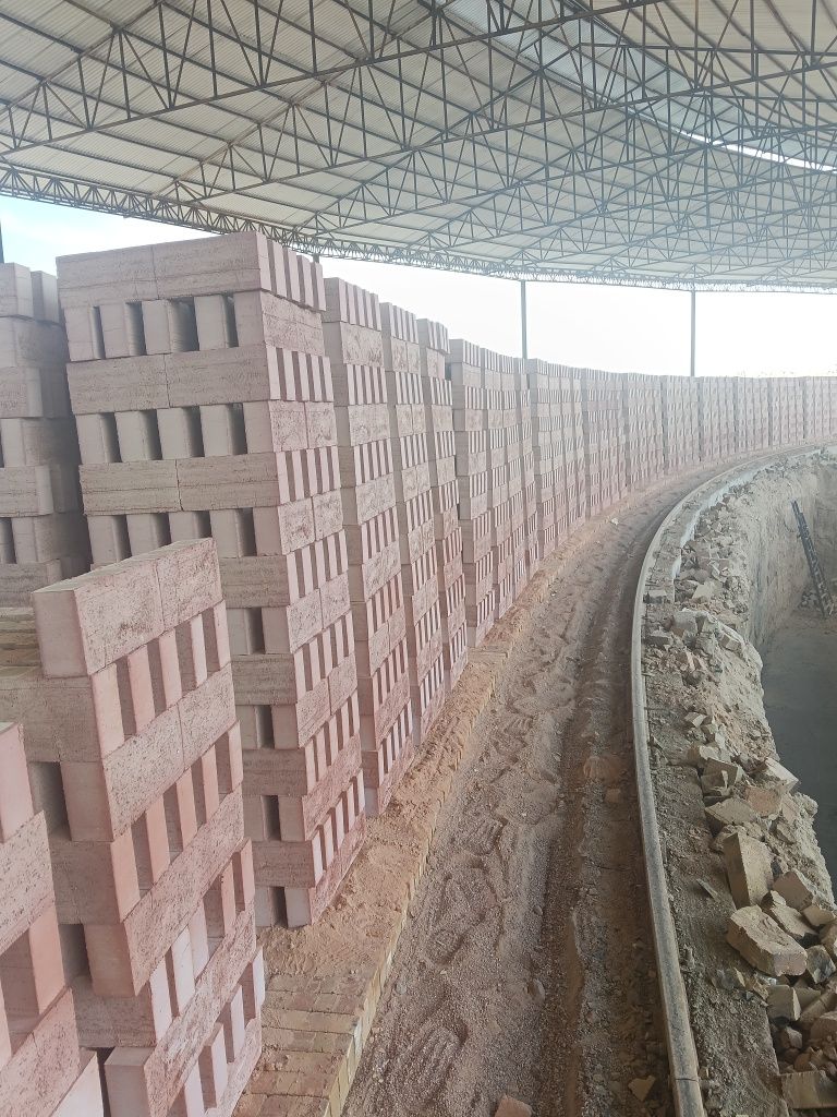 Кирпич красный жженый ндс есть