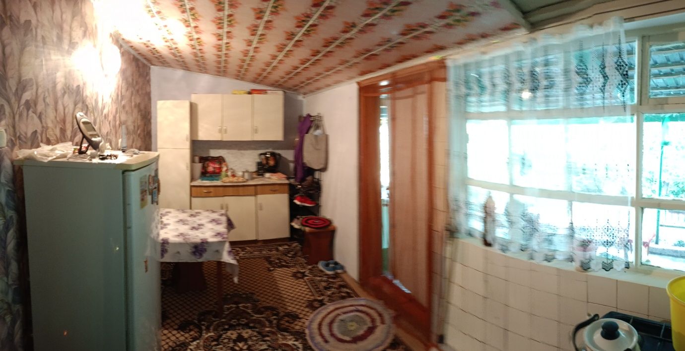 СРОЧНО продадим квартиру с участком!