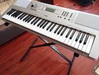 Синтезатор Yamaha YPT 370