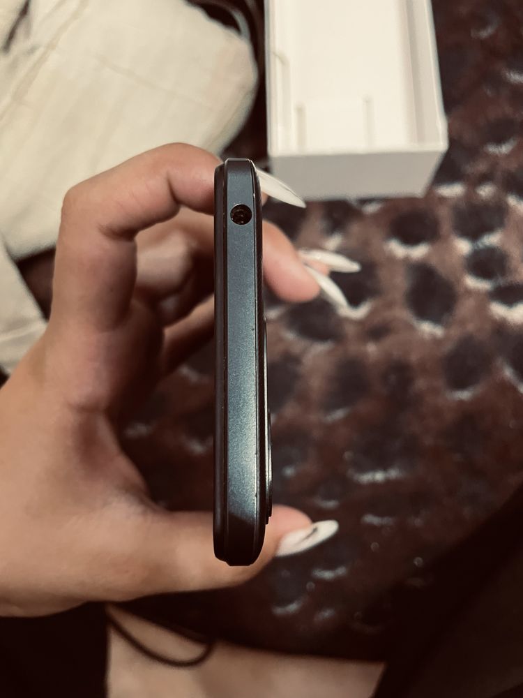 Продам Redmi 12 C
