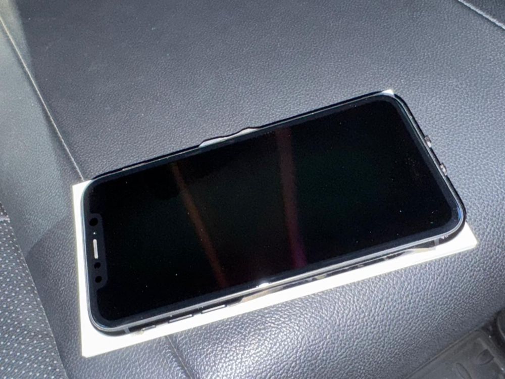 Продам iphone xr
