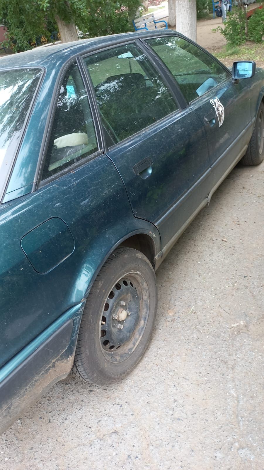 Продам Audi 80 B4