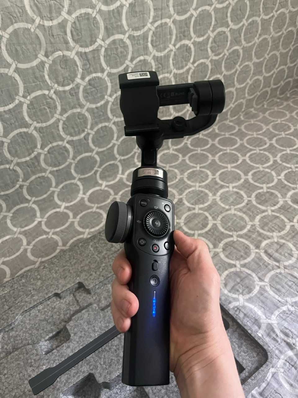 Стабилизатор для смартфона Zhiyun SMOOTH 4