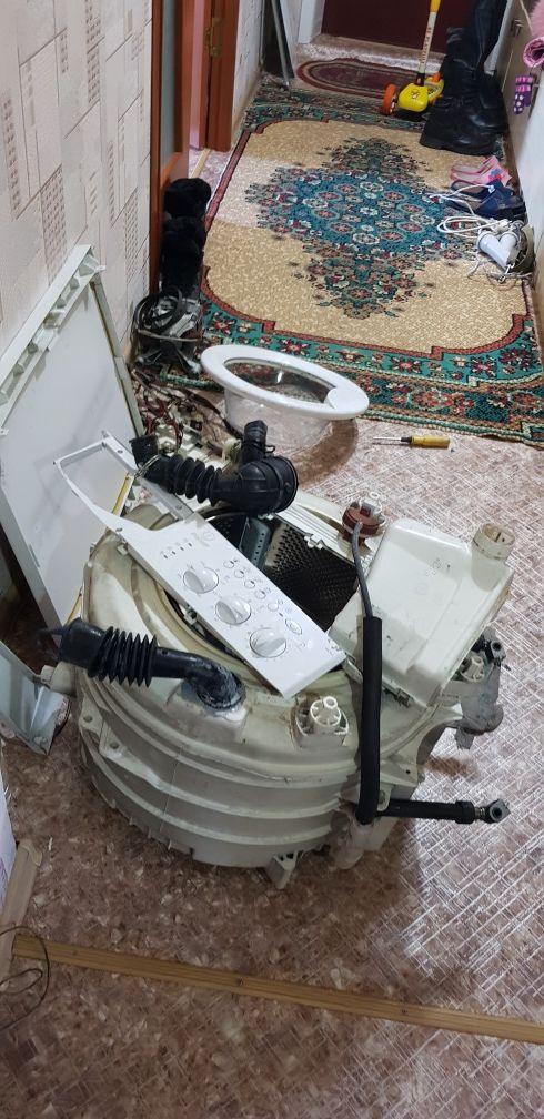 Стиральная машинка индезит по запчастям