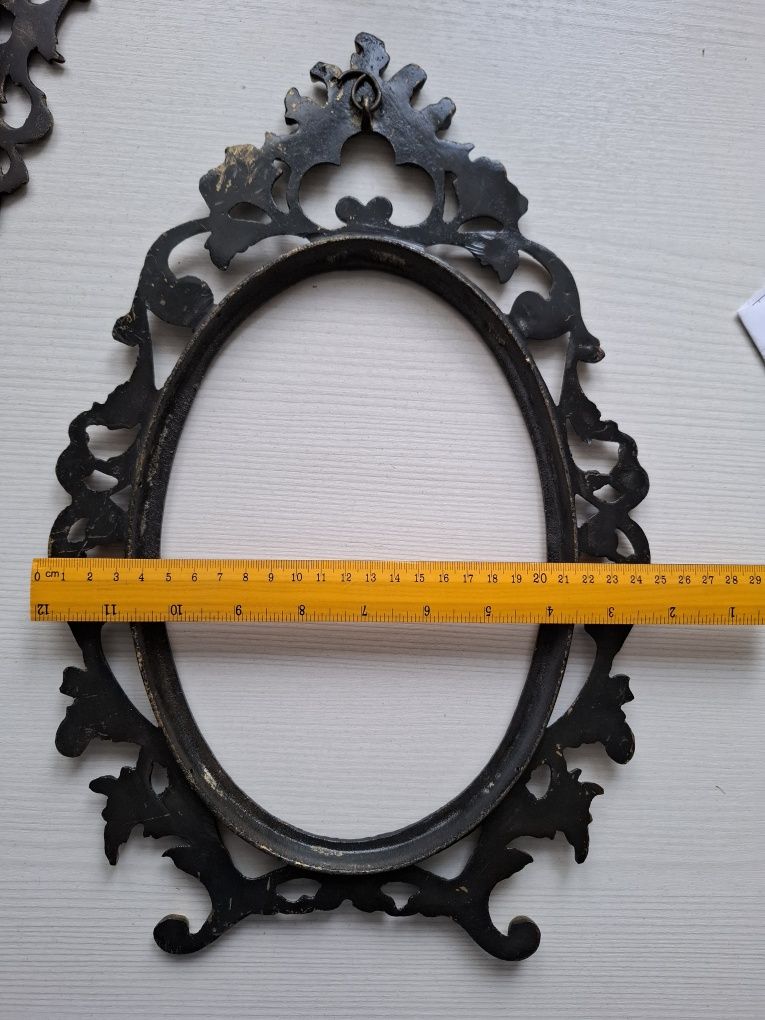 продам рамку для фотографии из металла