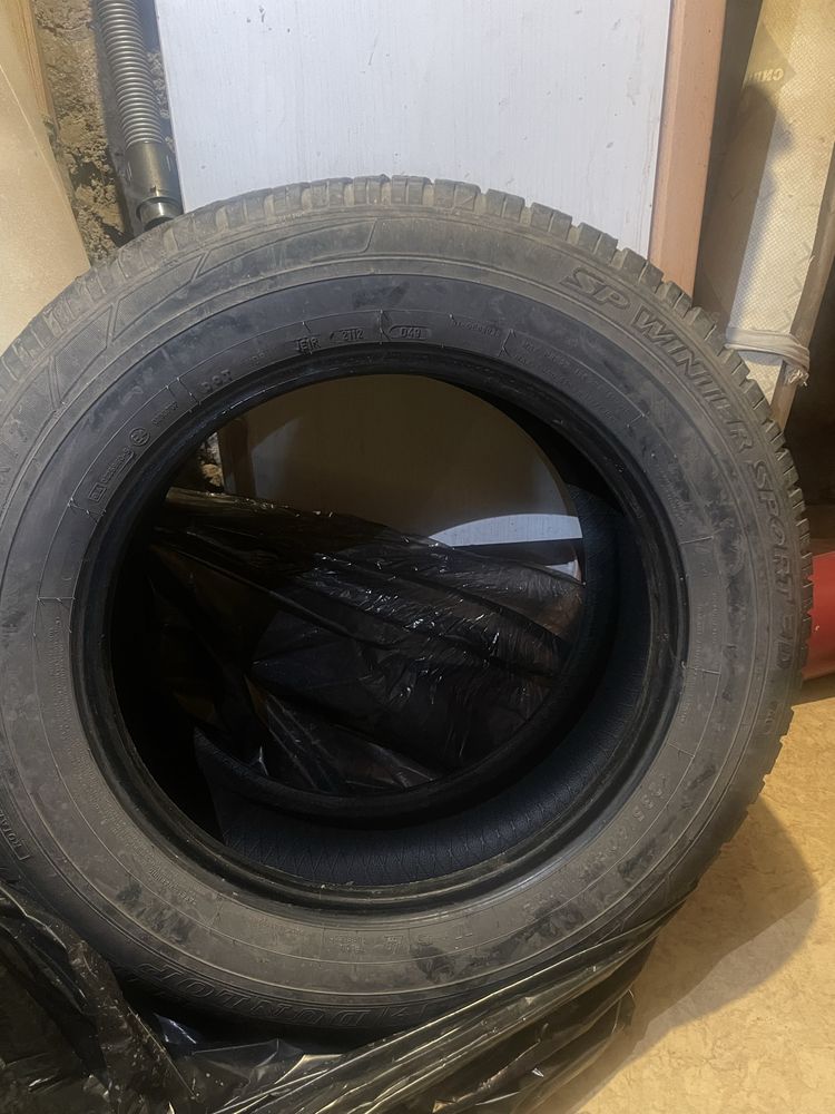 Резина 235/60 r17 Dunlop