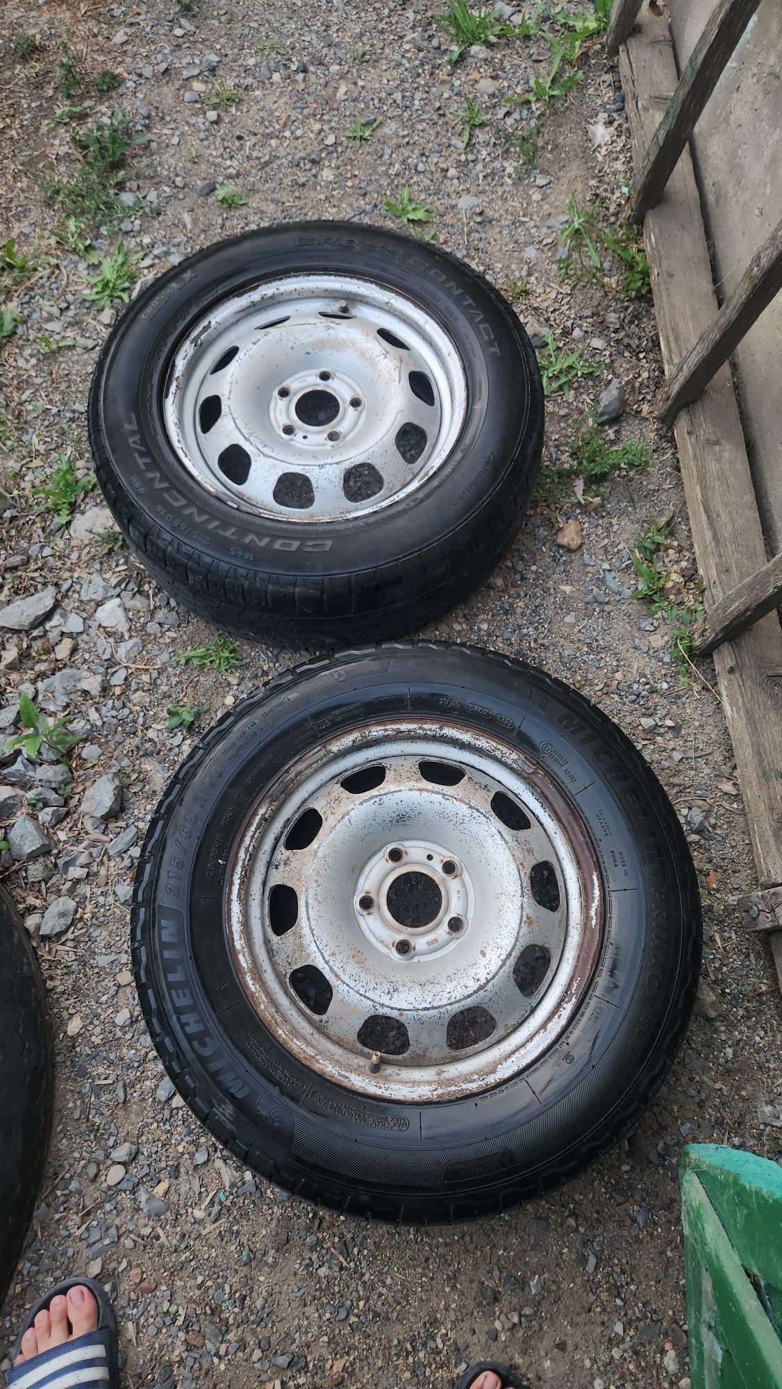 Продам шины с дисками 16R