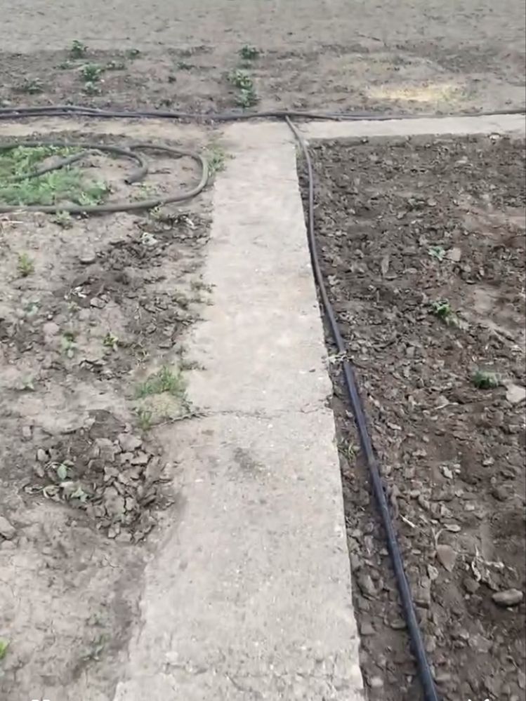 Срочно продам  дачу в районе между Аэропортом и опытным полем!