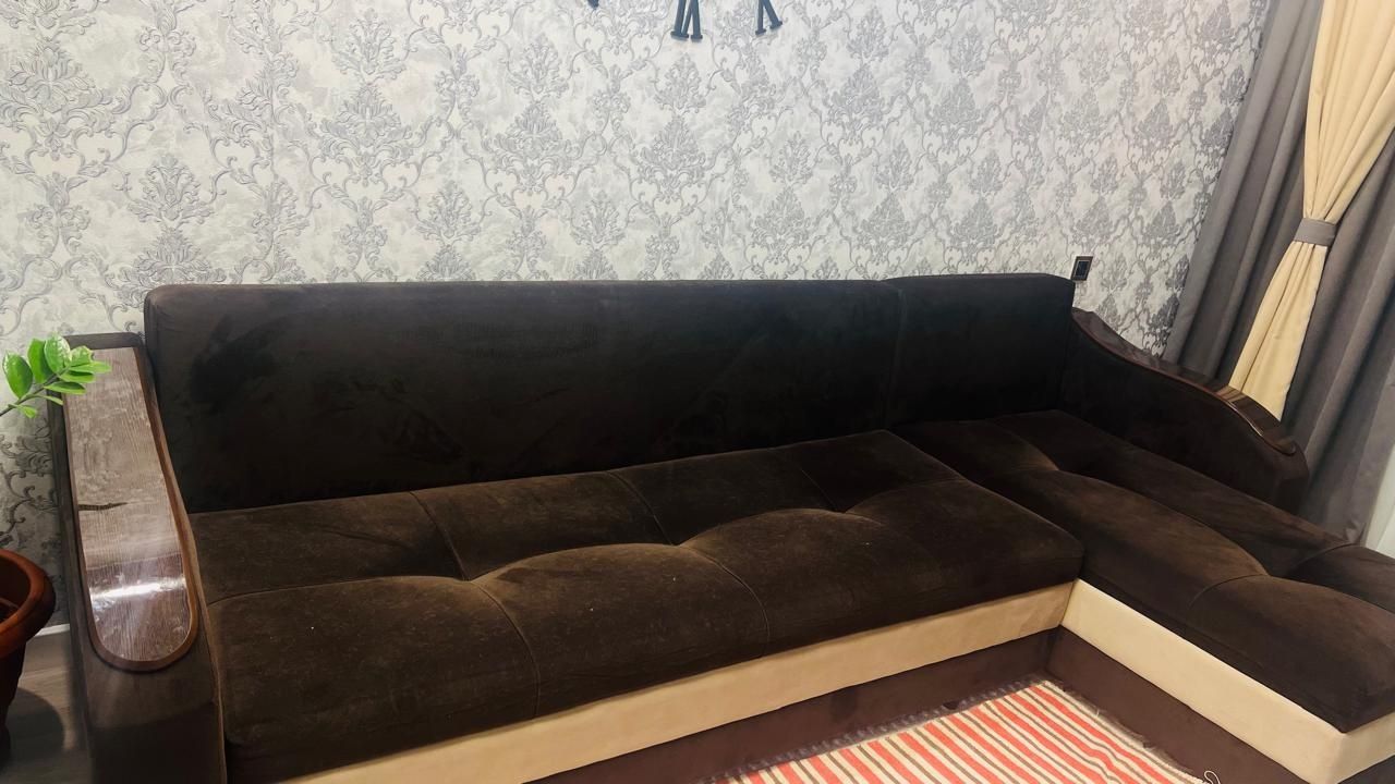 Продам диван недорого