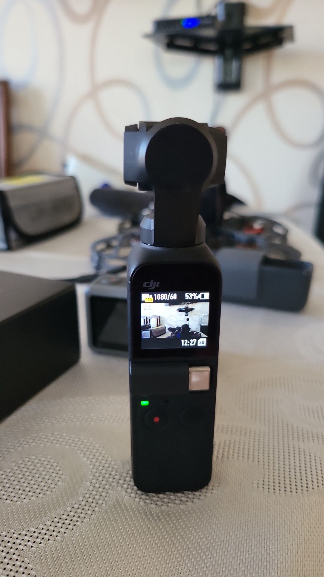 Dji osmo pocket джи осмо покет камера стабилизатор 3х осевой гимбал