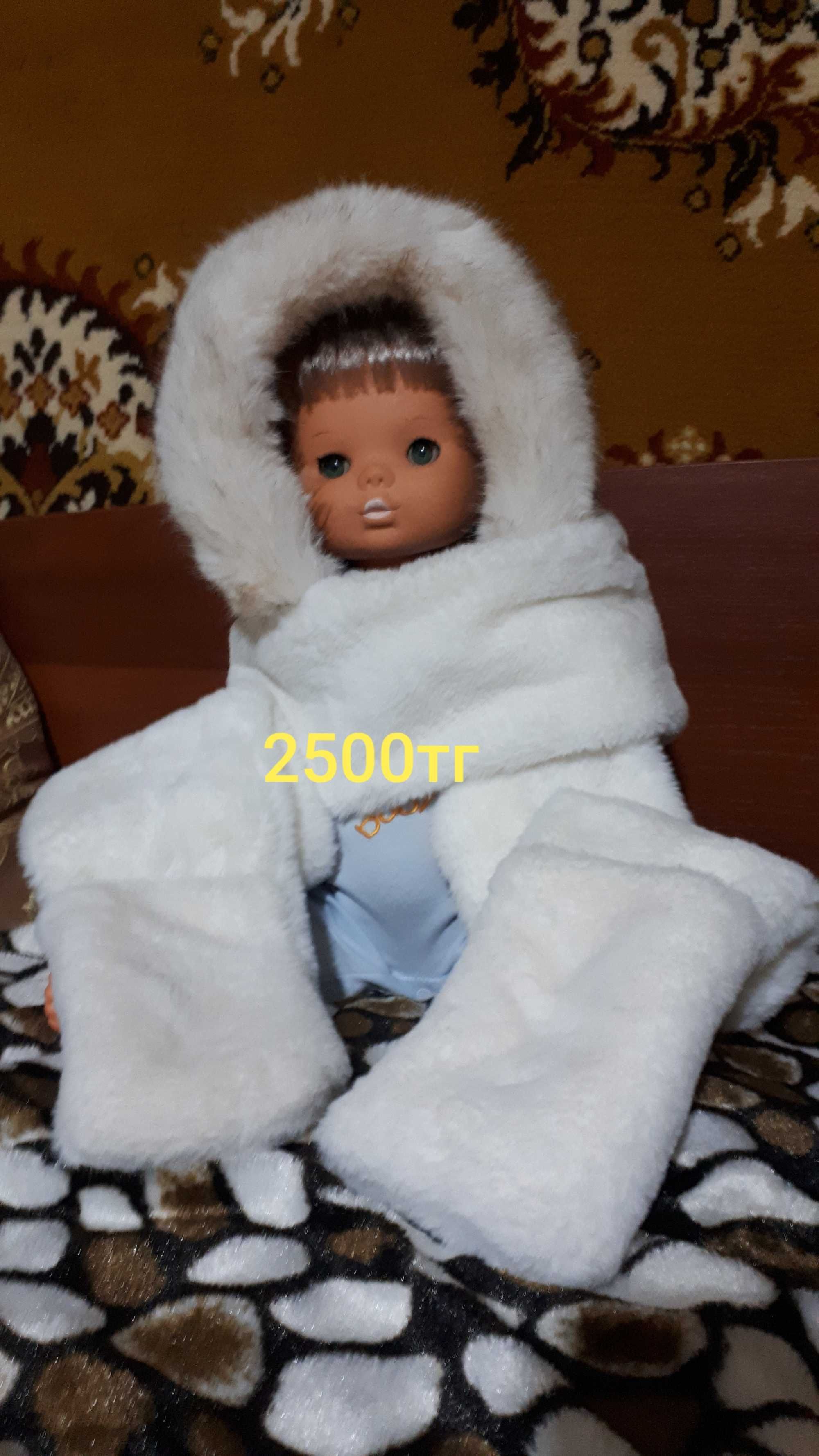 Шапки женские зимние разные