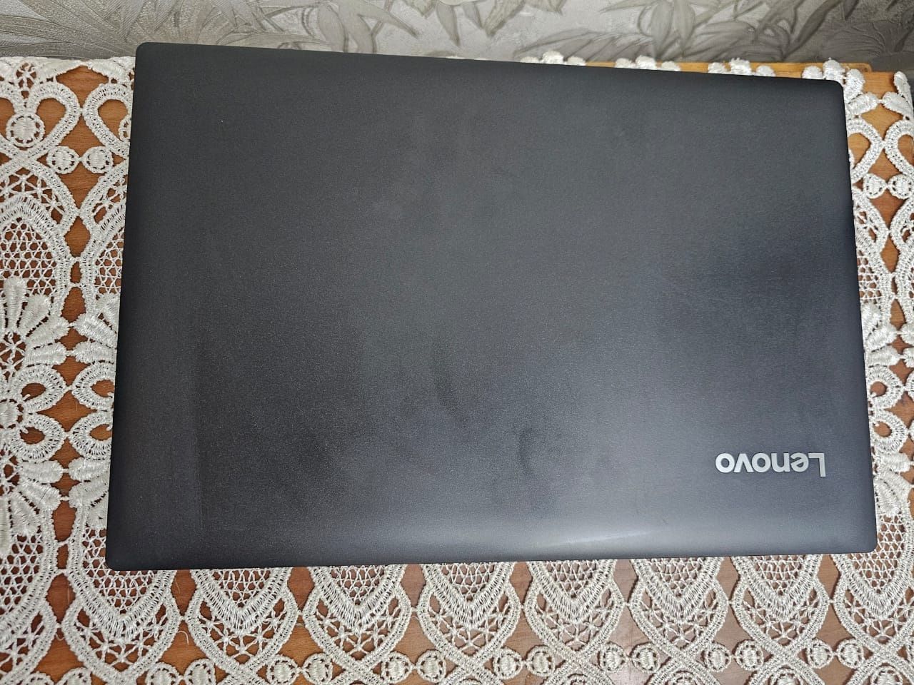 Продам современный шустрый офисный  ноутбук lenovo
