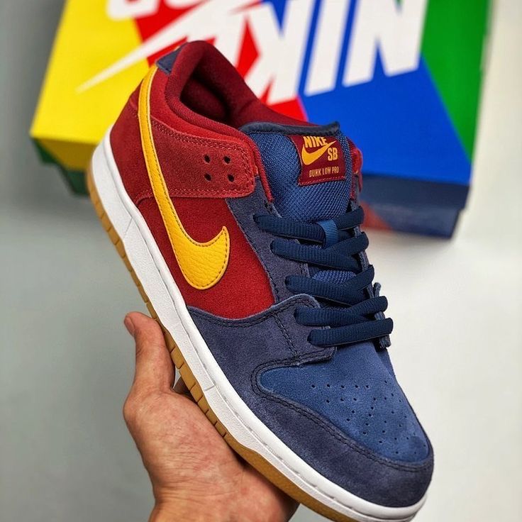 КРОССОВКИ Nike dunk, Шлепки yeezy,crocs