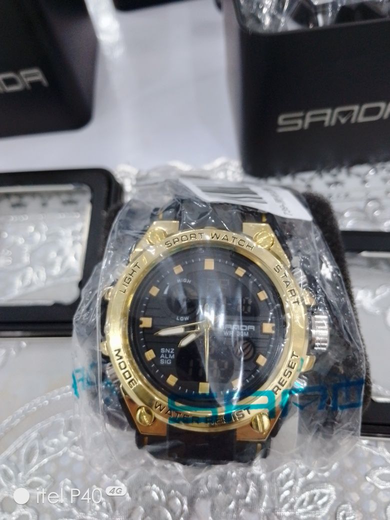 Спортивные новые часы Sanda 739 обменяю или продам..