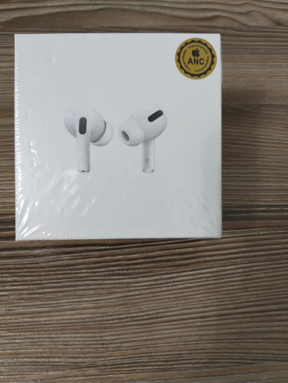 Airpods Pro. Всё ещё в упаковке