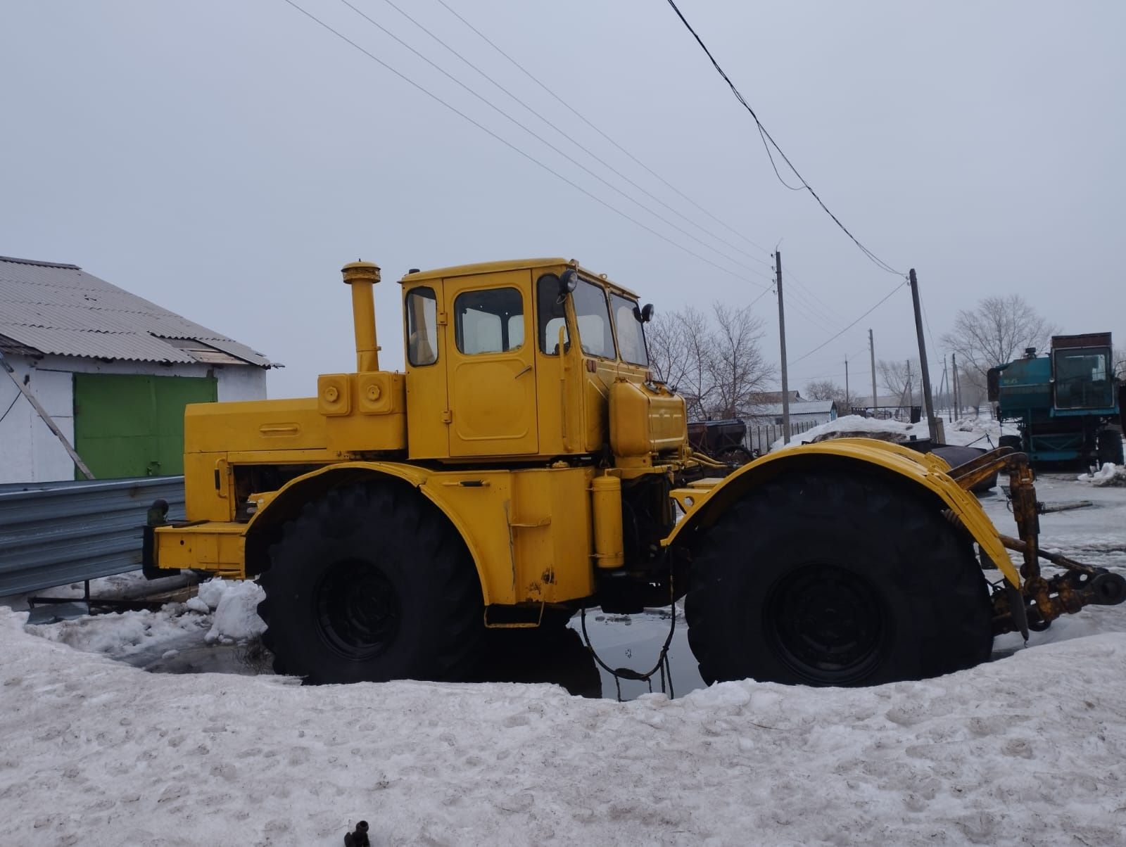 Продам К-700 в рабочем состоянии