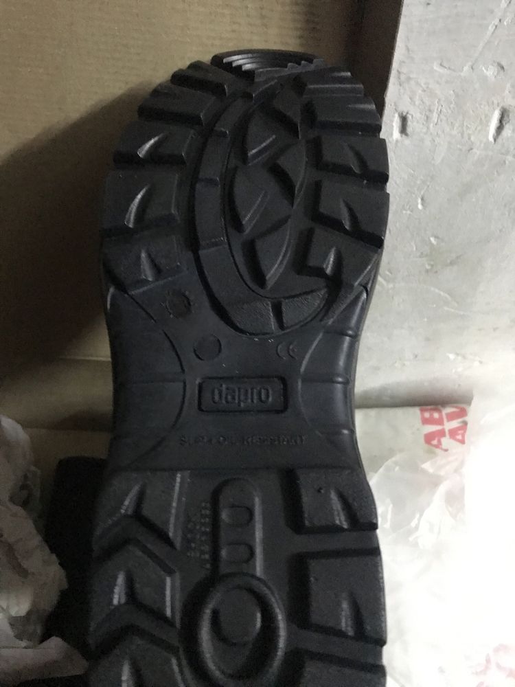 Продам сапоги