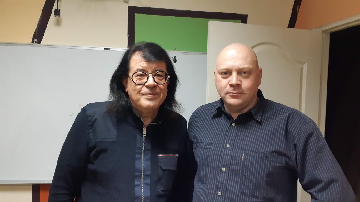 Звукоинженер, звукорежиссёр, студия звукозаписи, музыкальный дистрибью