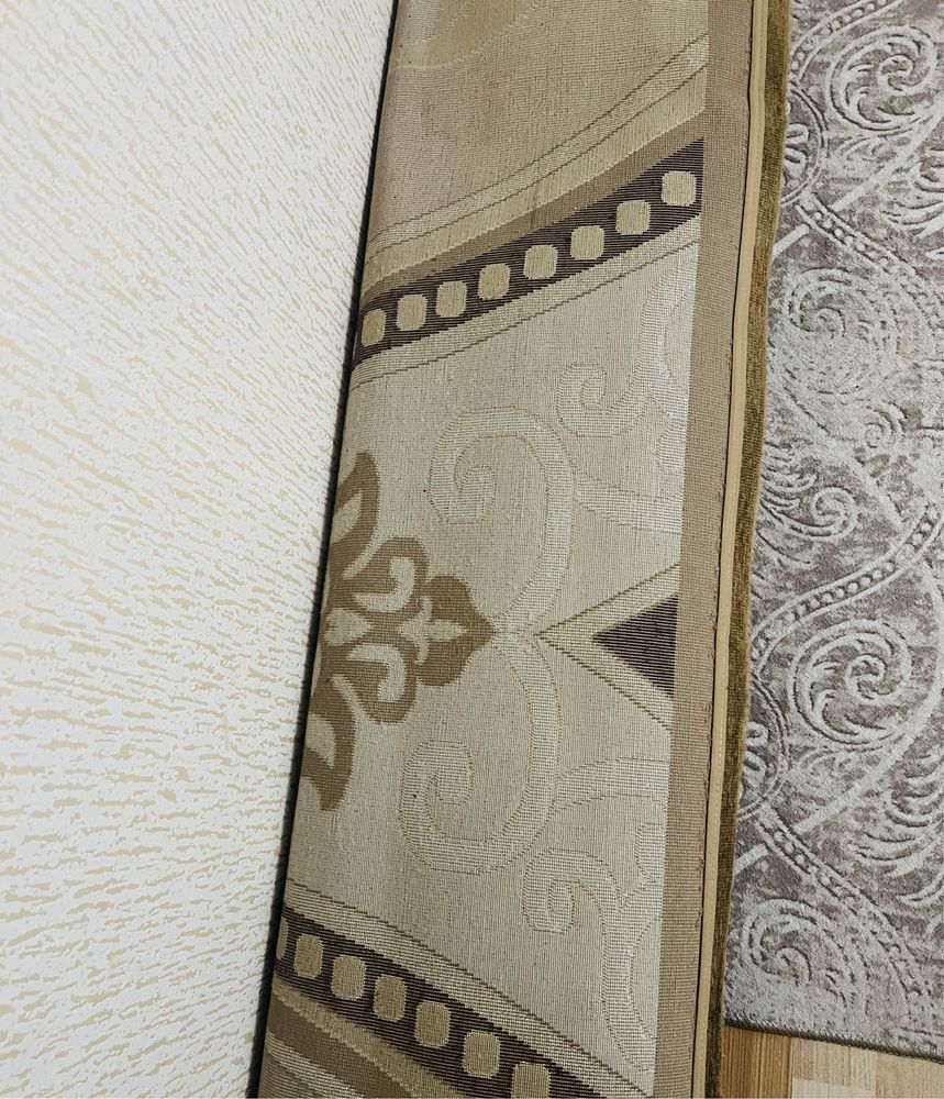 Ковер в зальную комнату