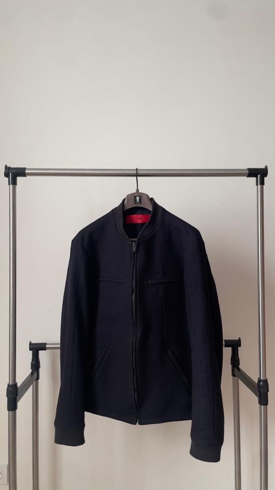HUGO BOSS кашемировый бомбер L-XL размер