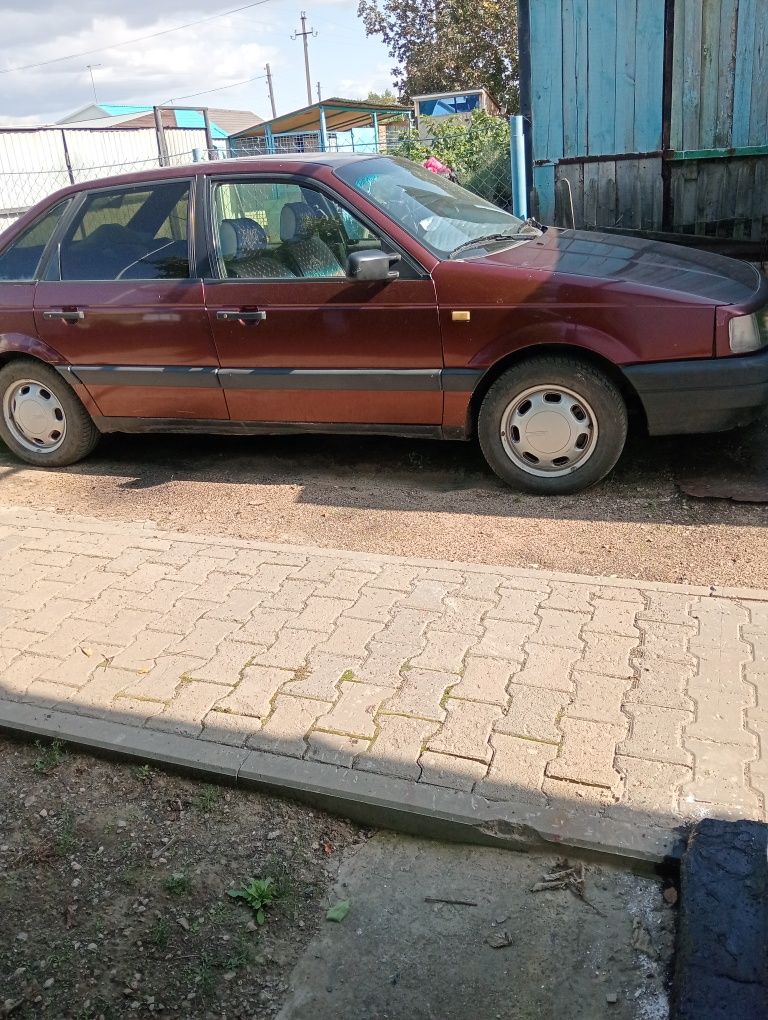 Автомобиль пассат б 3