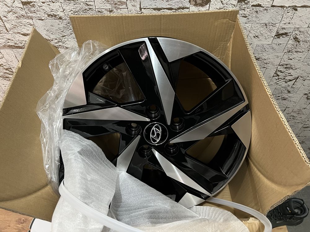 Продам диски Hyundai R16