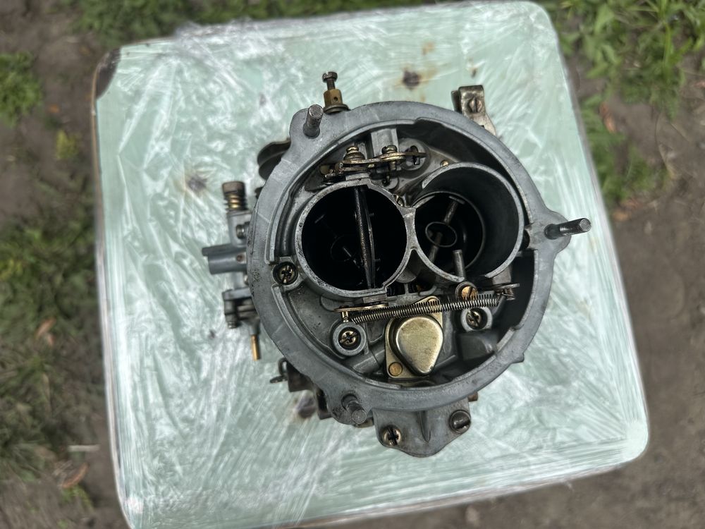 Карбюратор К151.