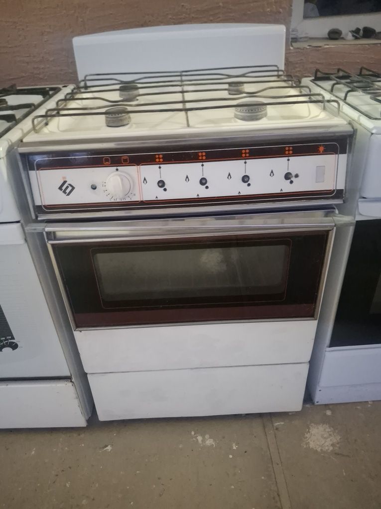 Продаётся газ плиты