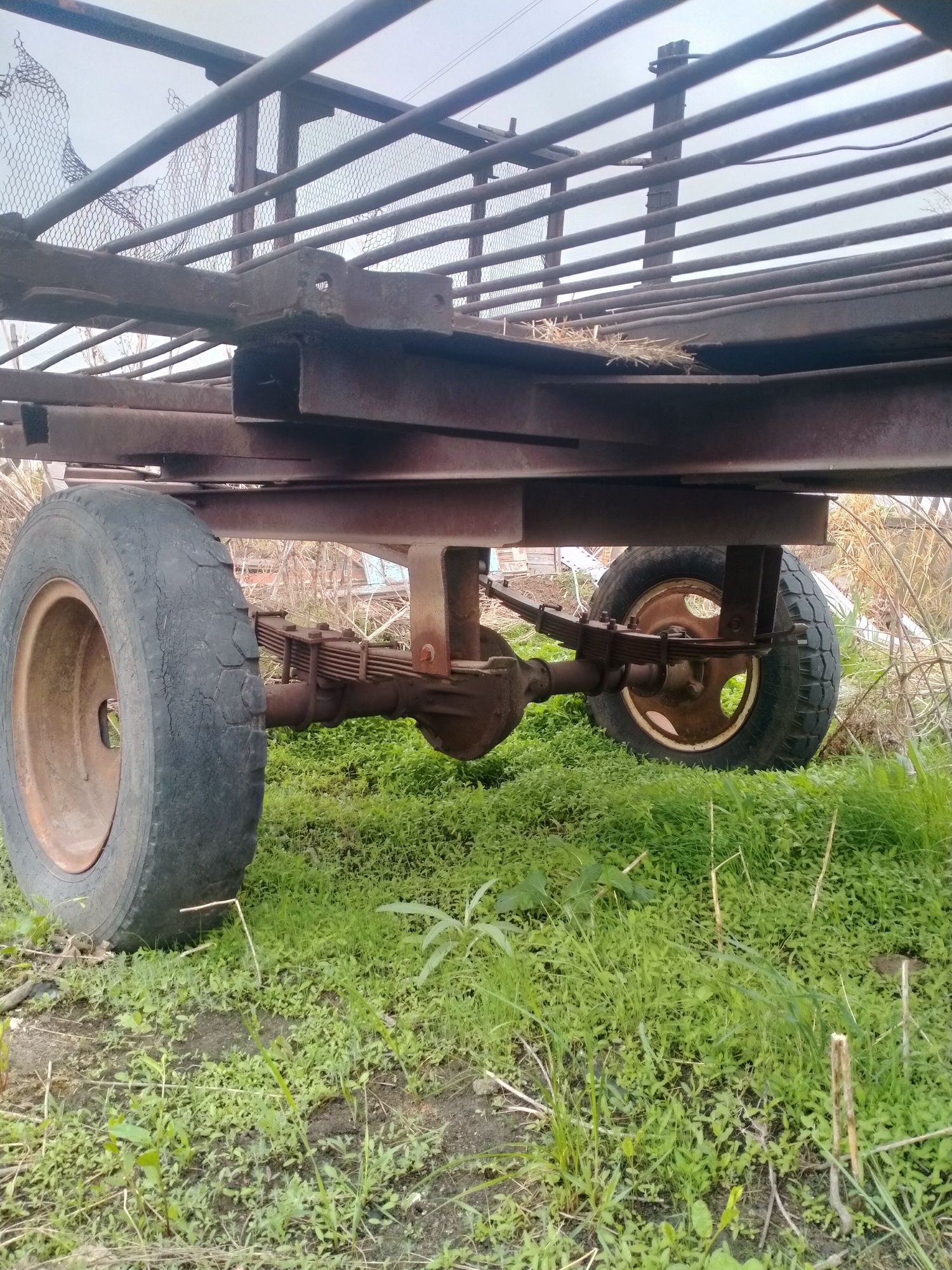 Продам прицеп сеновозный