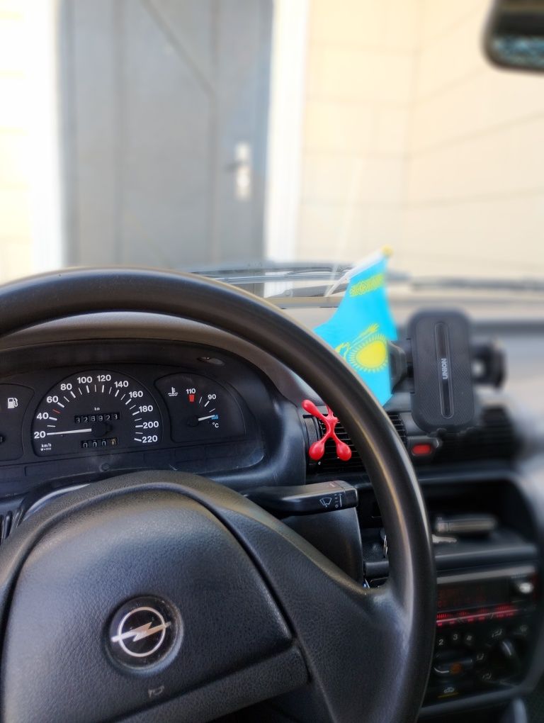 Opel astra f 1,6