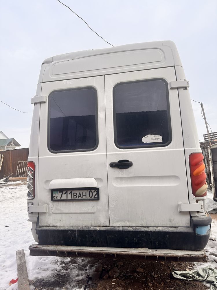 Срочно продам автобус