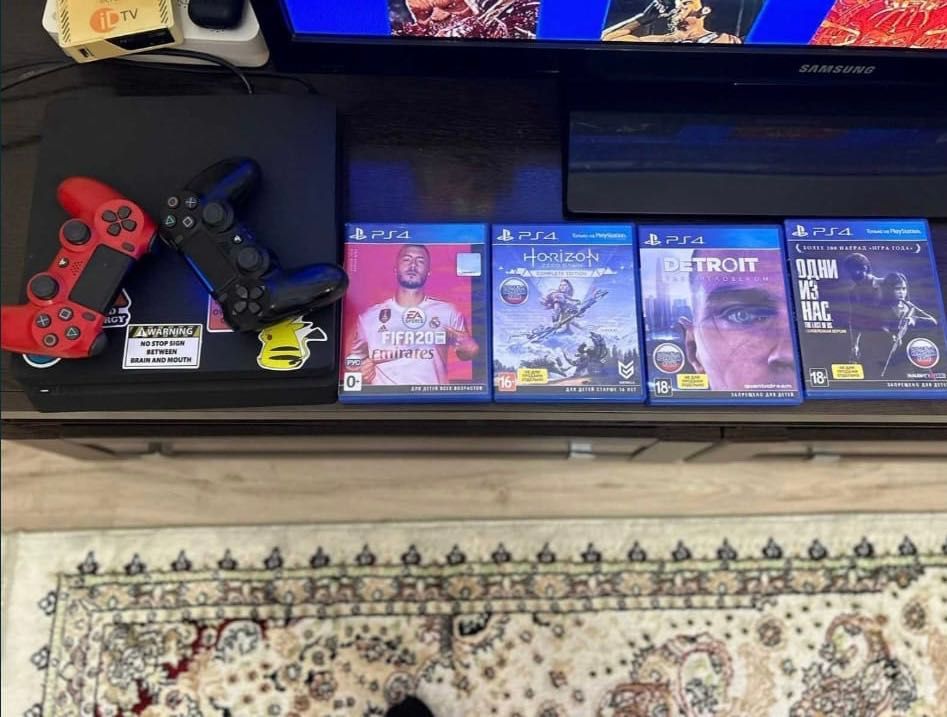 PlayStation 4 Плейстейшн