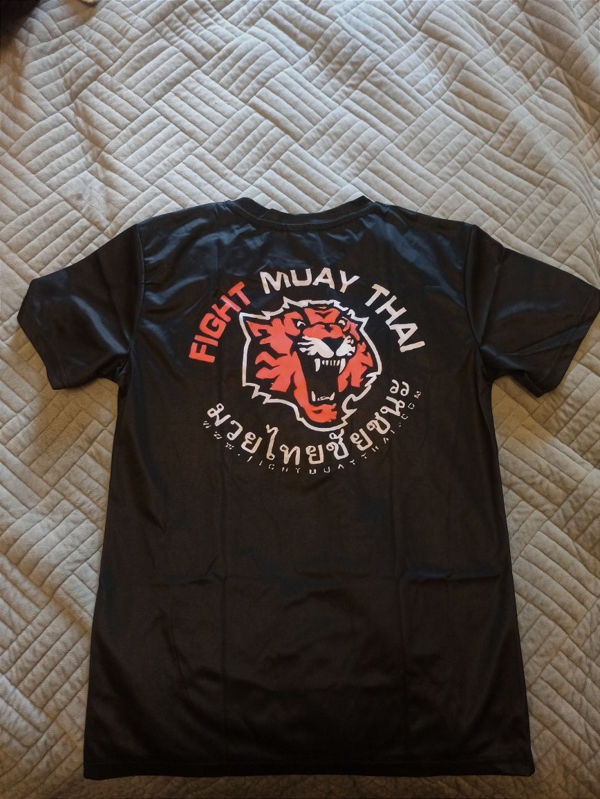 Футболка Evolution. Tiger muay thai